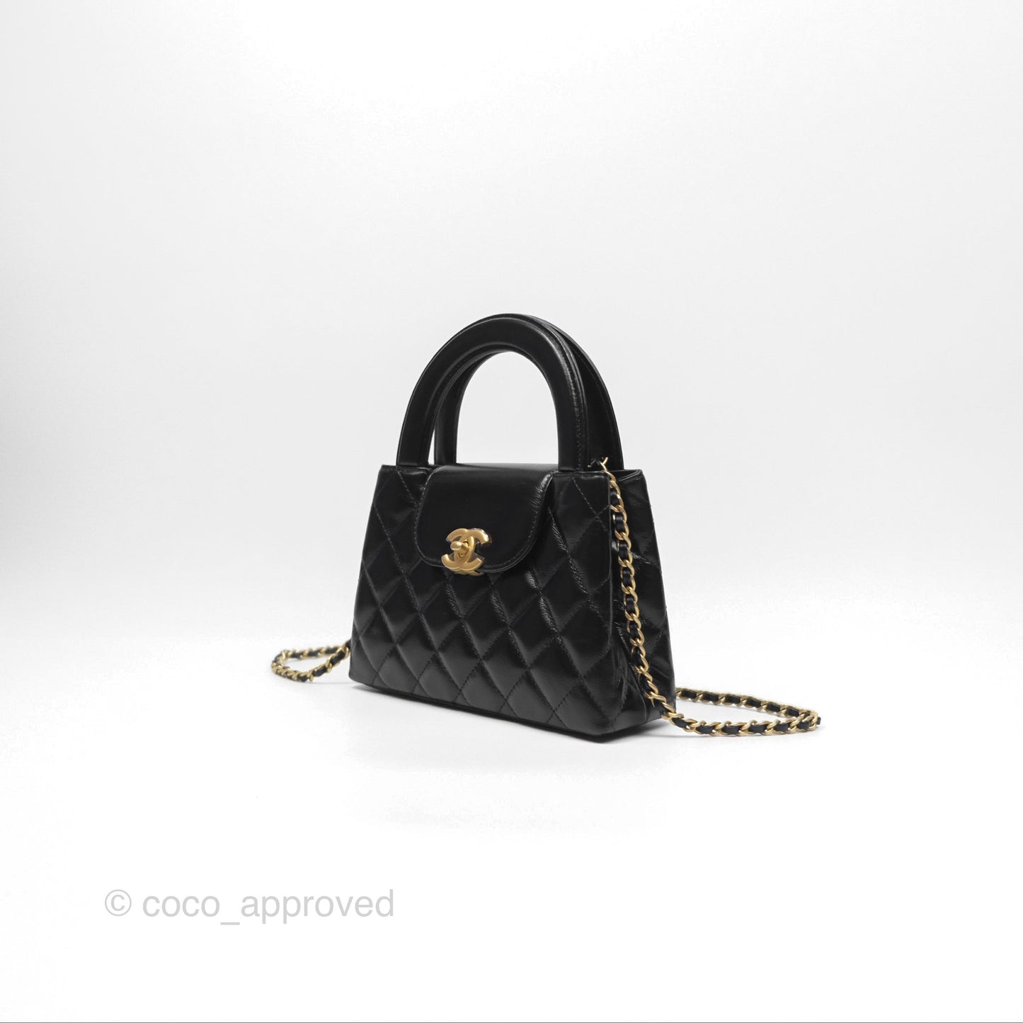 Chanel Kelly Bag Quilted Black Shiny Calfskin Aged Gold Hardware