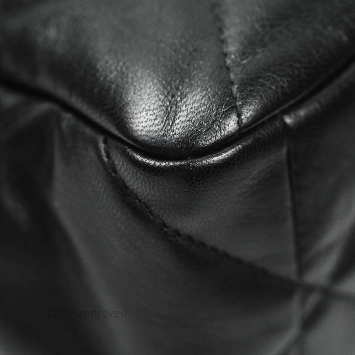 Chanel 19 Medium Black Mixed Hardware