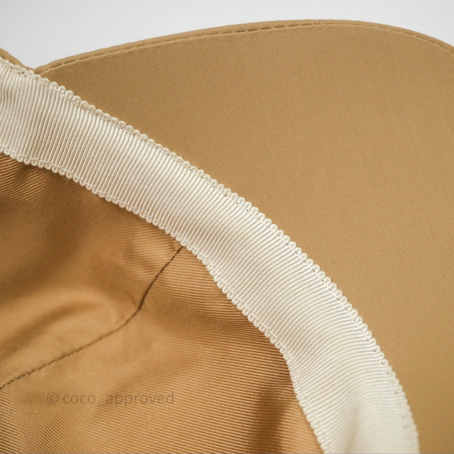 Hermès Serena Eperon D'Or Cap Beige Size 57