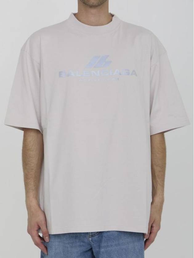 Luxury Balenciaga Activewear Medium Fit Short Sleeve T-Shirt White