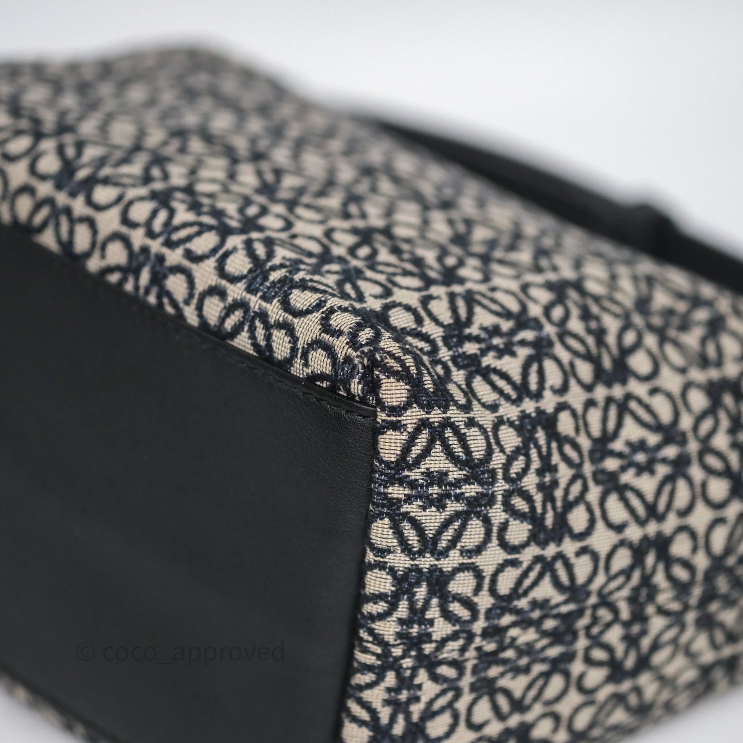 Loewe Small Cubi bag in Anagram Jacquard & Calfskin Navy/Black