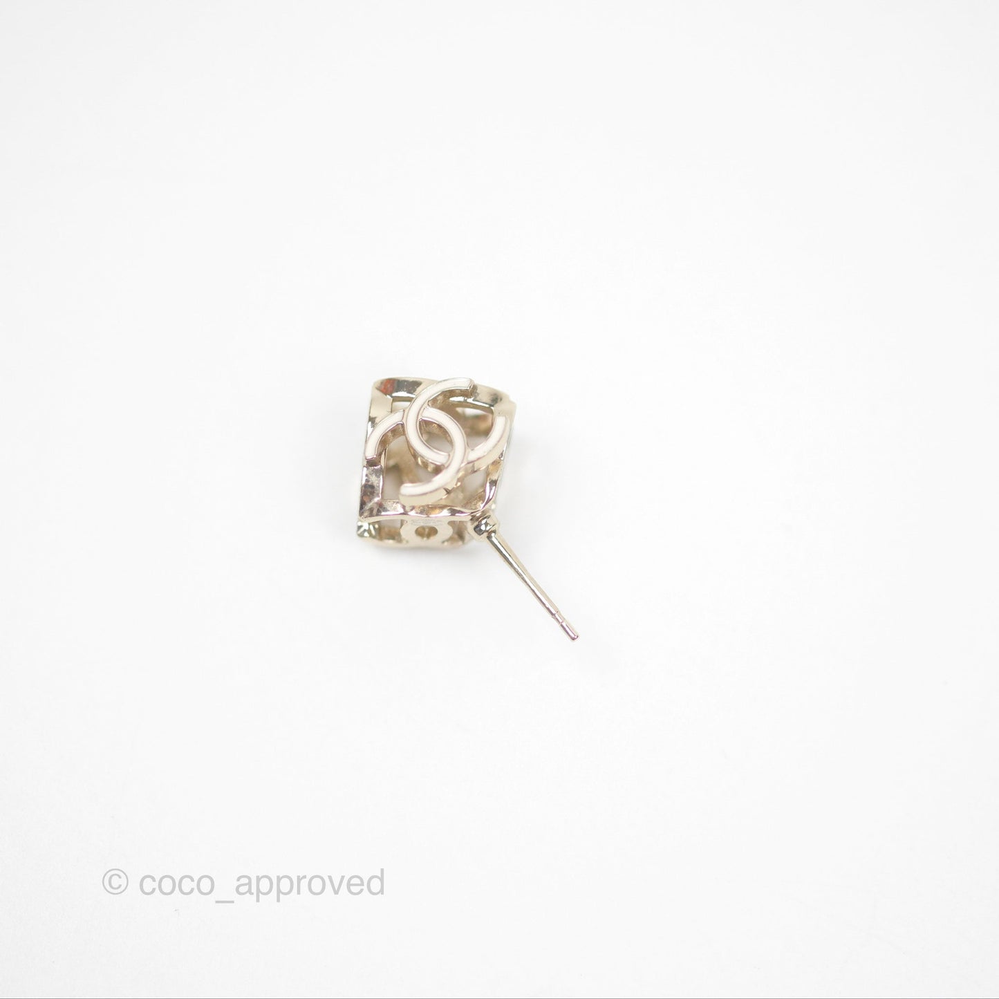 Chanel CC Gold/ White Cube Earrings Gold Tone 22K