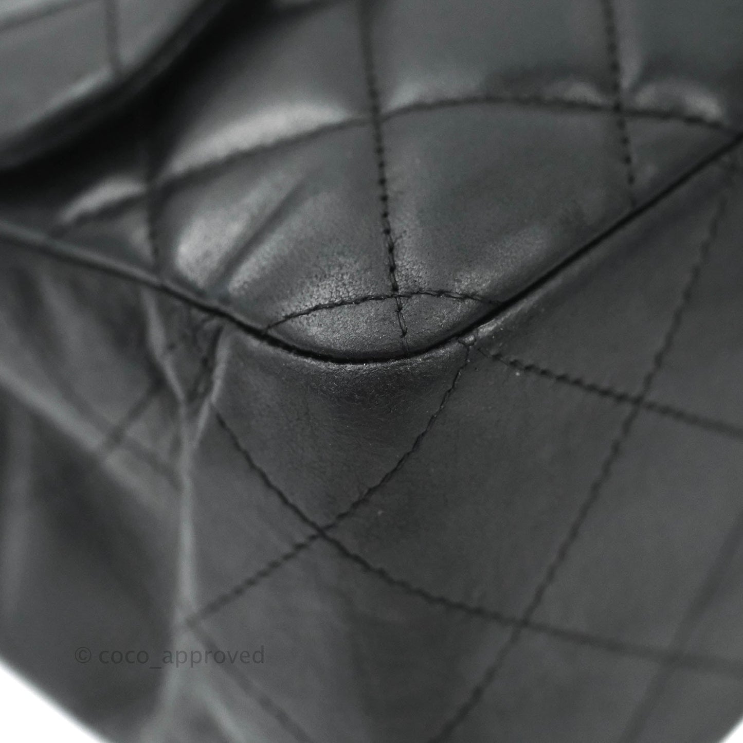 Chanel Jumbo Single Flap Black Lambskin Gold Hardware⁣⁣