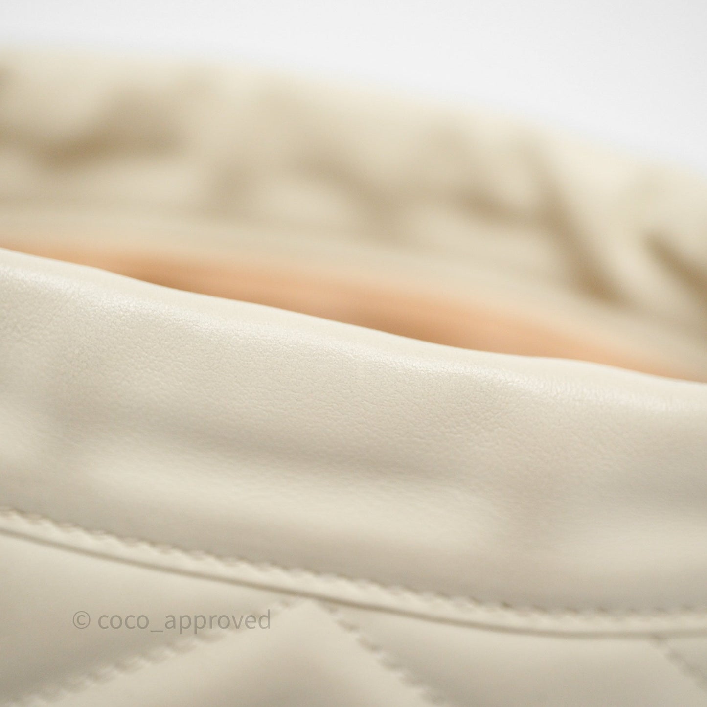 Gucci GG Marmont Mini Bucket Bag Ivory Leather
