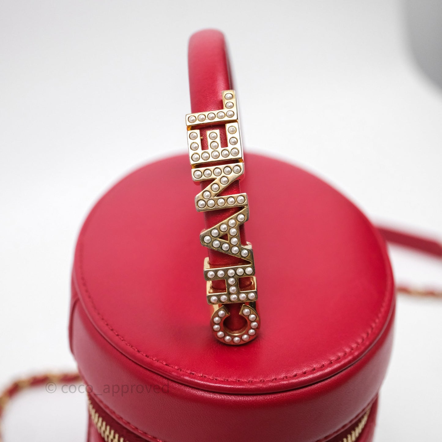 Chanel CC Vanity Case Red Calfskin Aged Gold Hardware
