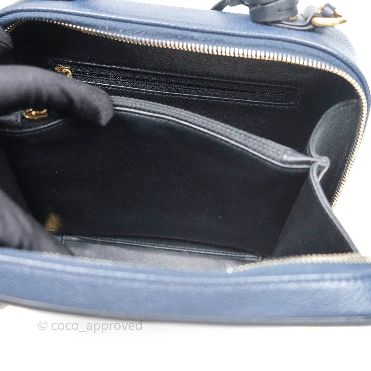 Chanel Quilted Medium CC Filigree Vanity Case Dark Navy Caviar Gold Hardware
