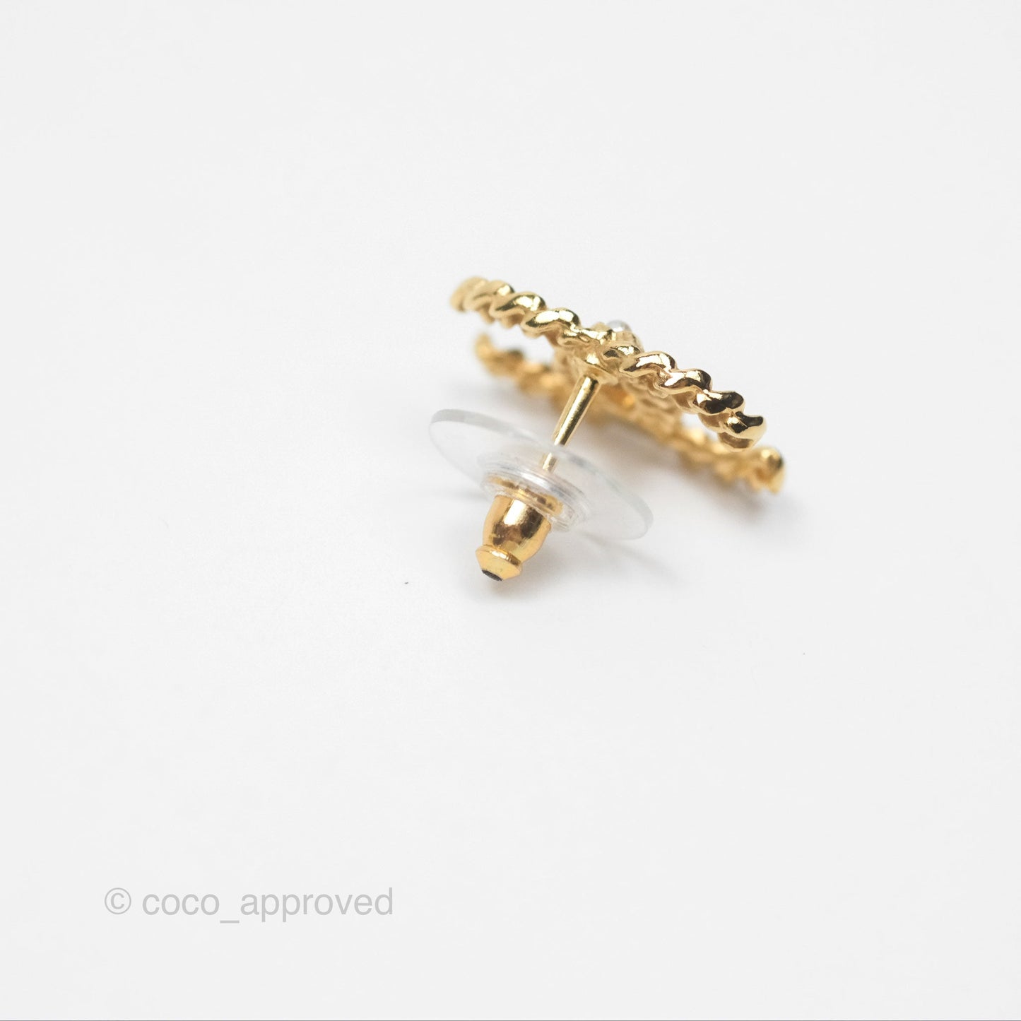 Chanel Pearl CC Earrings Gold Tone 18K