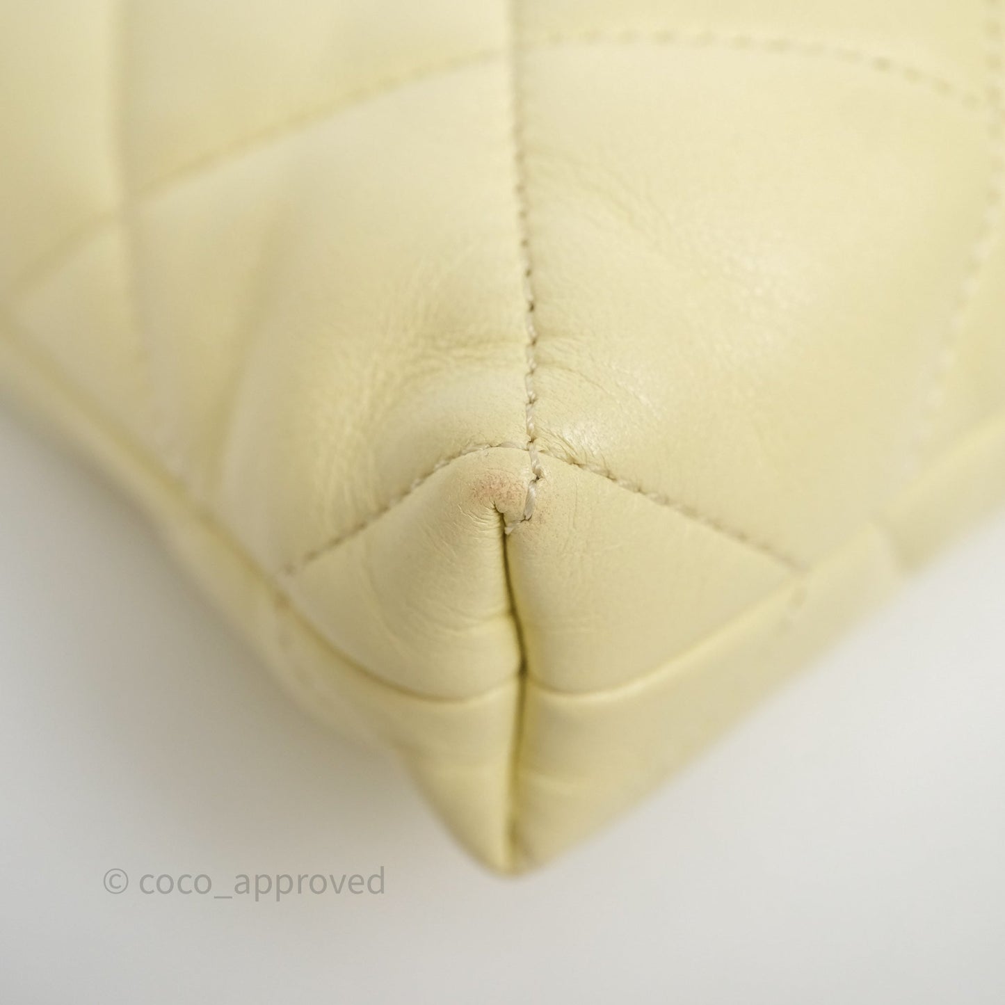 Chanel Large Hobo with Chain Light Yellow Lambskin Aged Gold Hardware 25S