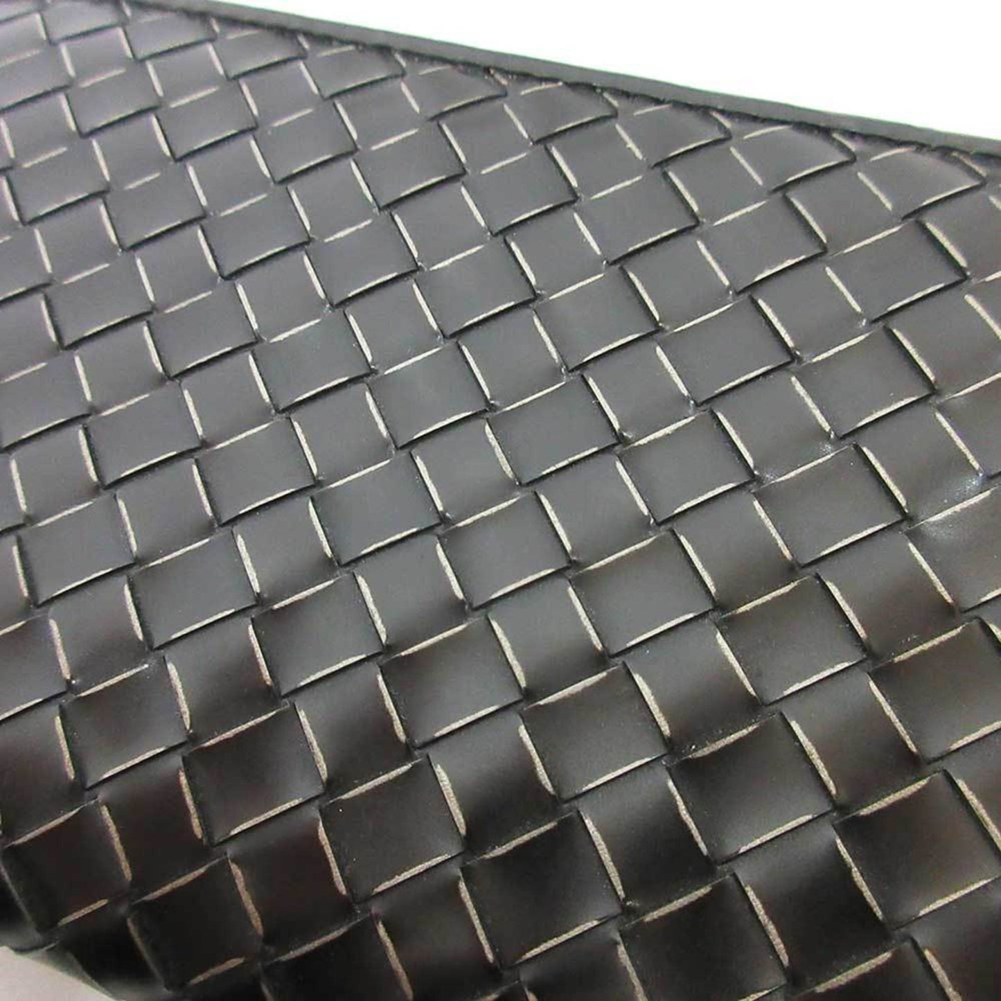 Luxury Bottega Veneta Intrecciato  Leather Long Wallet (Bi-Fold) ()