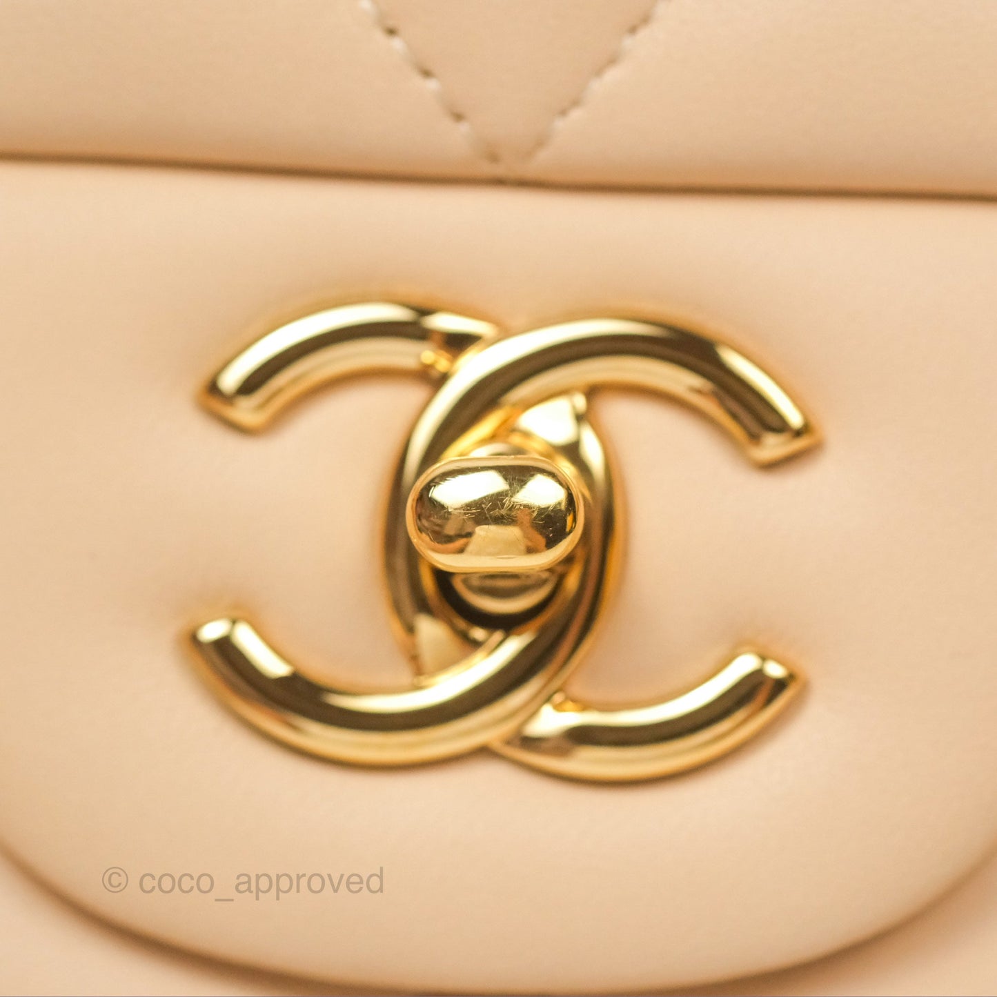 Chanel Jumbo Double Flap Beige Lambskin Gold Hardware⁣⁣