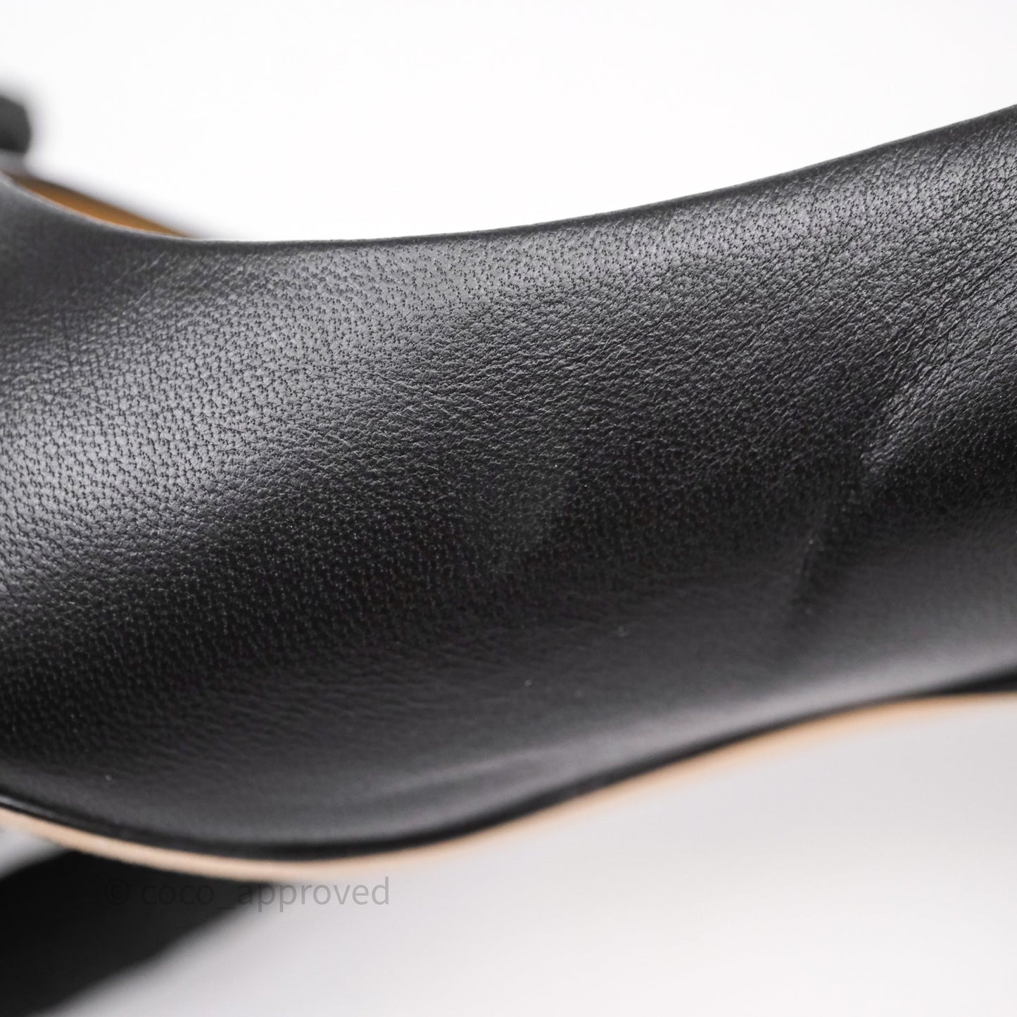 Chanel CC Cap Toe Pumps Heels Black Lambskin Size 38