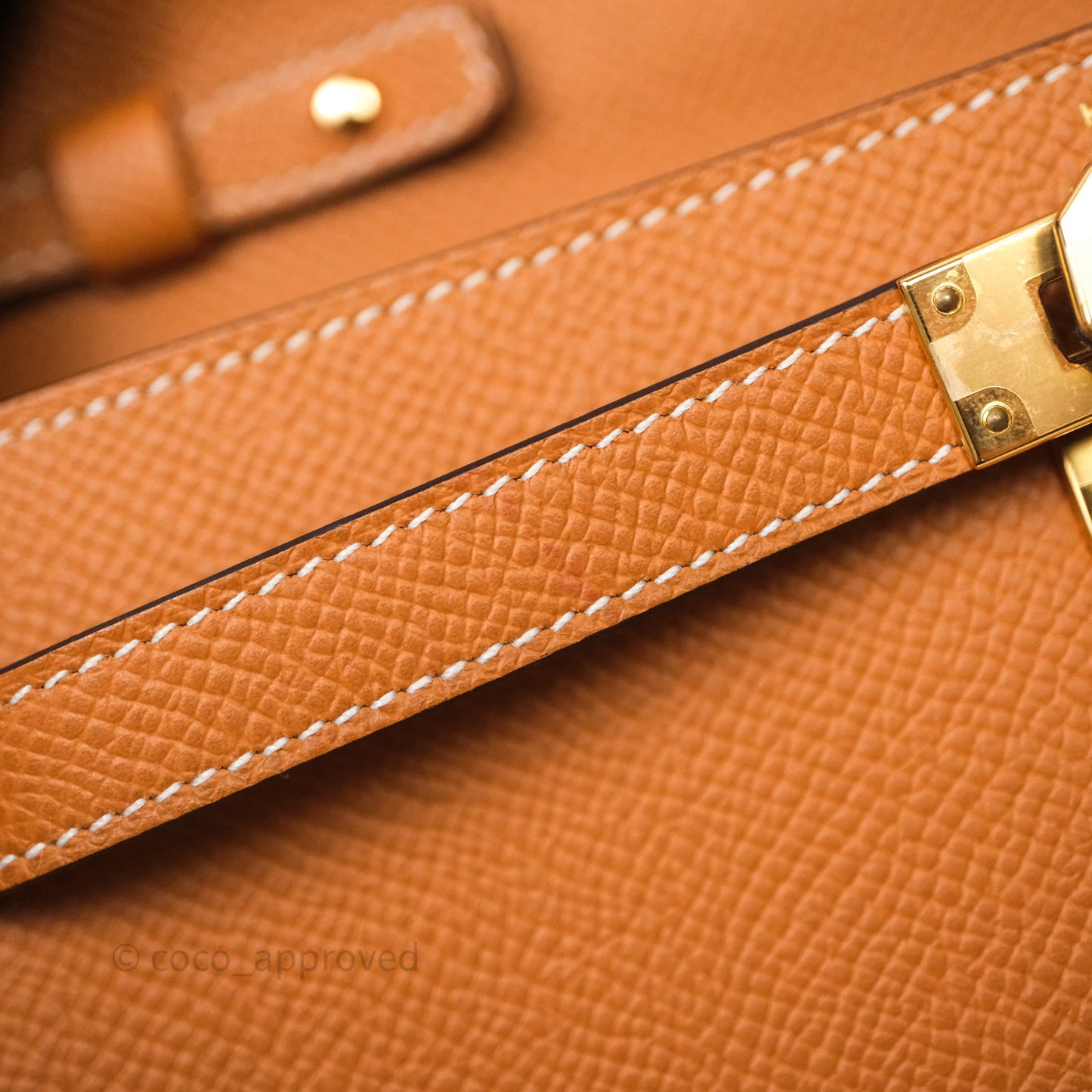 Hermès Kelly To Go Wallet Toffee 1H Epsom Gold Hardware