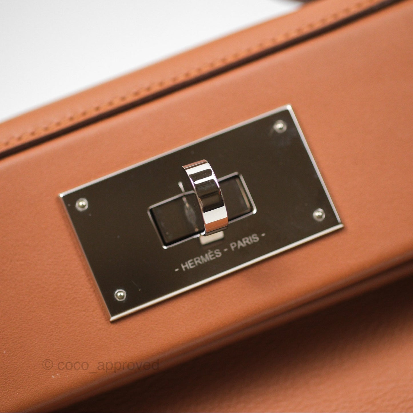 Hermès 24/24 21 Mini Gold 37 Evercolor/ Swift Palladium Hardware