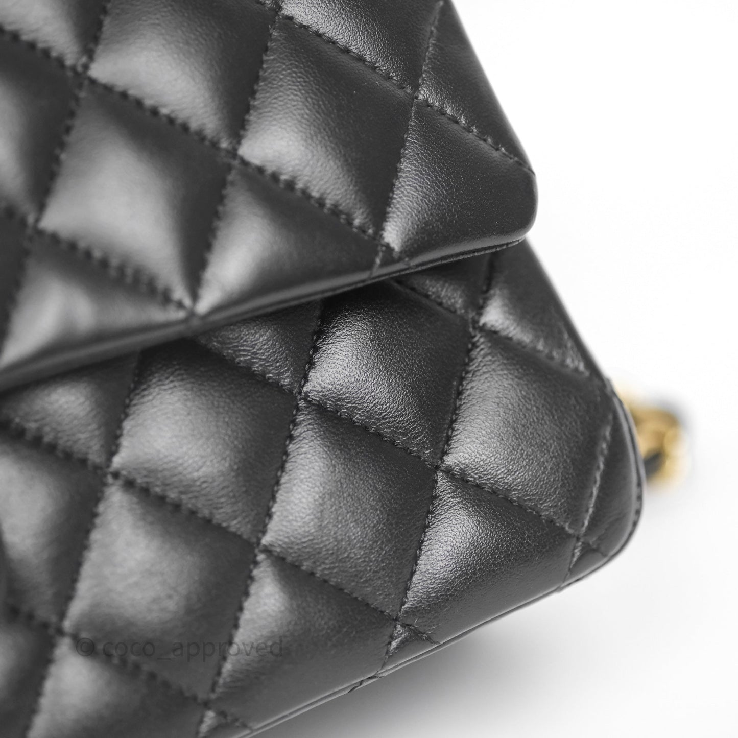 Chanel Classic M/L Medium Flap Quilted Black Lambskin Gold Hardware