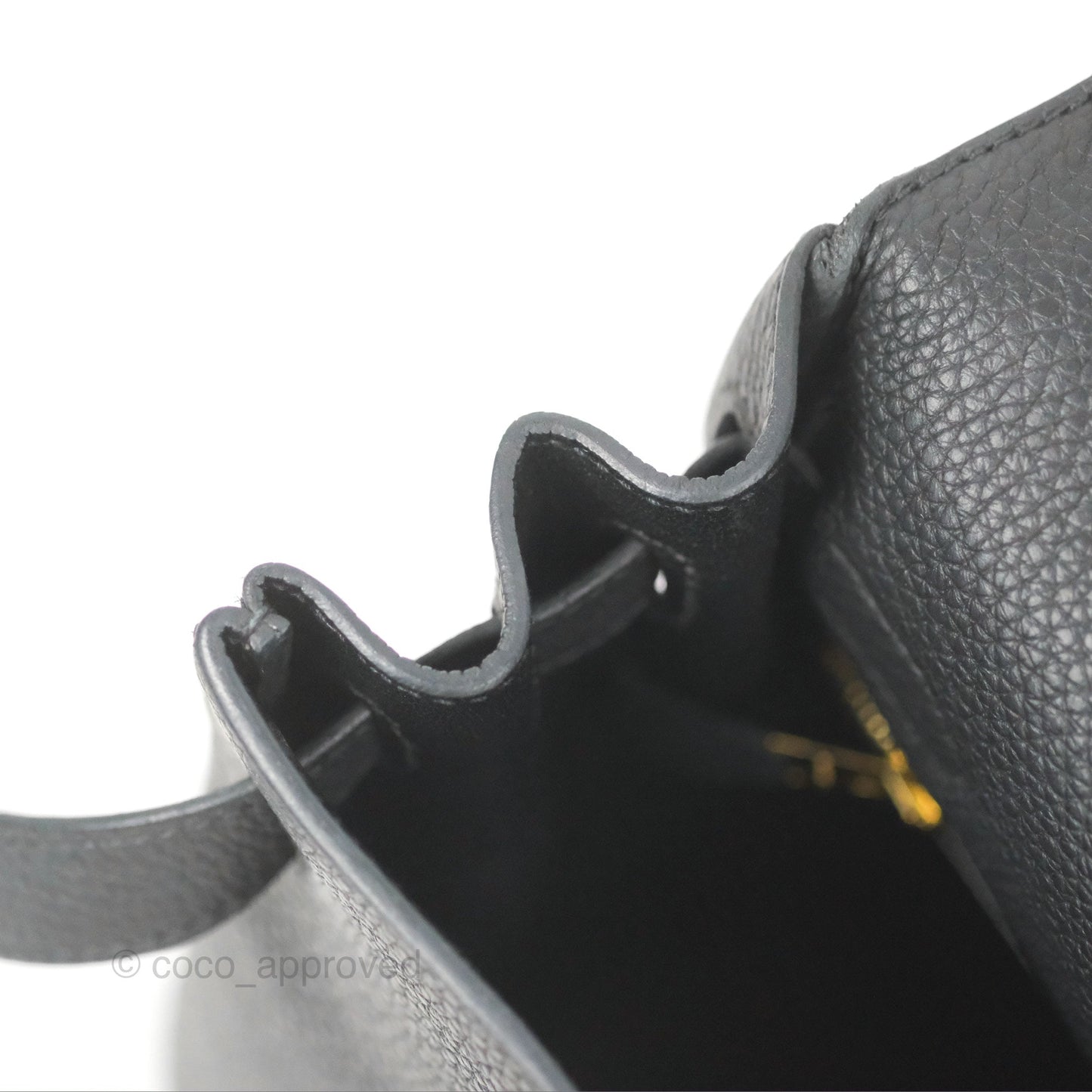 Hermès Retourne Kelly 28 Black Togo Gold Hardware