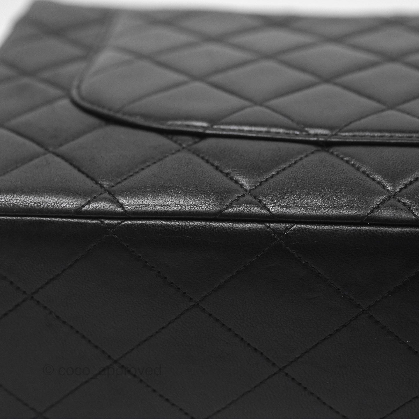 Chanel Vintage Jumbo Single Flap Black Lambskin 24K Gold Hardware