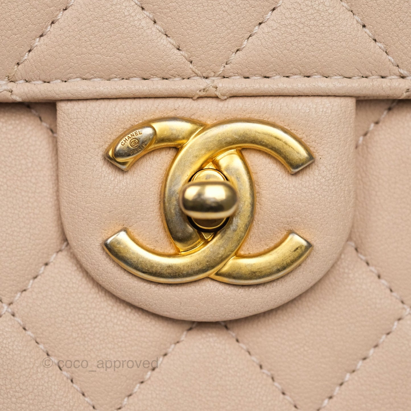 Chanel Quilted Chic Pearls Flap Beige Pink Goatskin Aged Gold Hardware