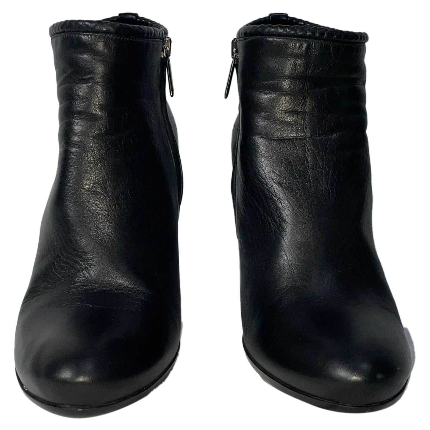 Luxury Bottega Veneta Ankle Boots in Black Leather