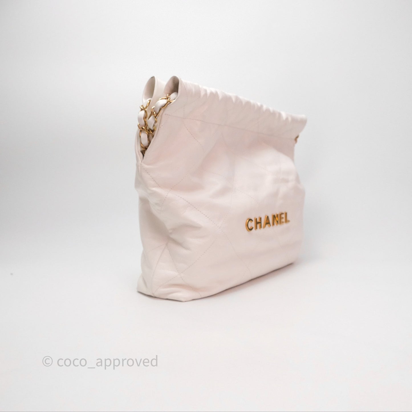 Chanel 22 Small White Shiny Calfskin Aged Gold Hardware