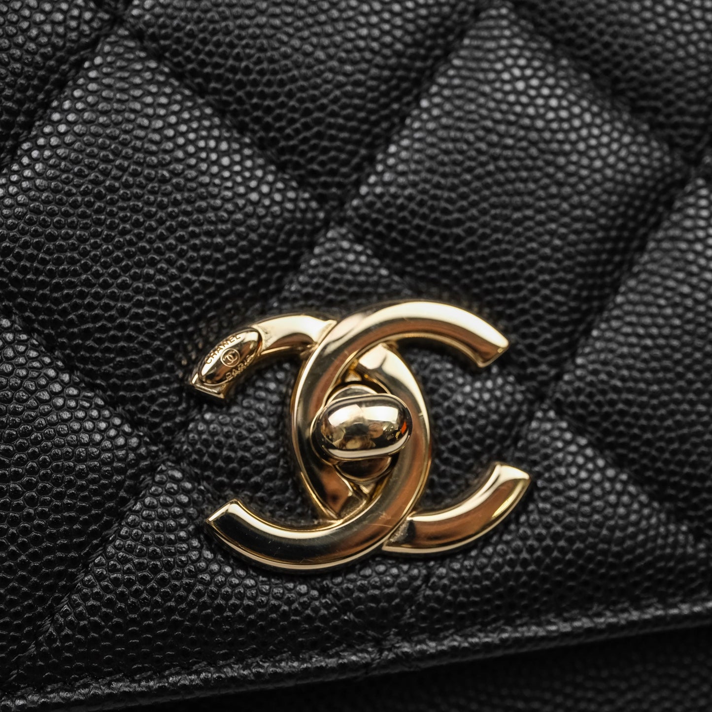 Chanel Quilted Medium Business Affinity Flap Black Caviar Gold Hardware