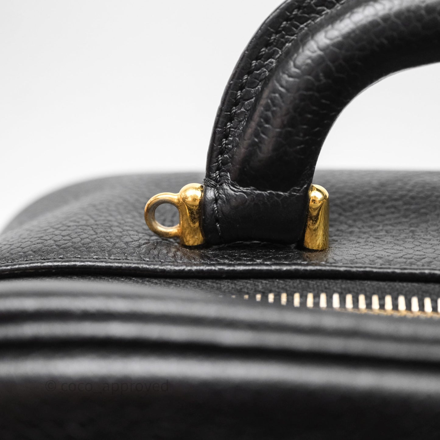 Chanel Vintage Timeless Vanity Case Caviar 24K Gold Hardware
