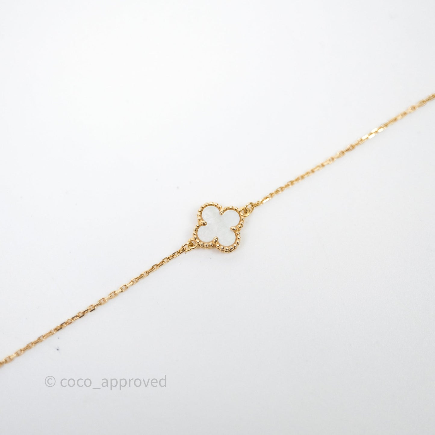 Van Cleef & Arpels Sweet Alhambra Pendant Bracelet White Mother-of-pearl Gold