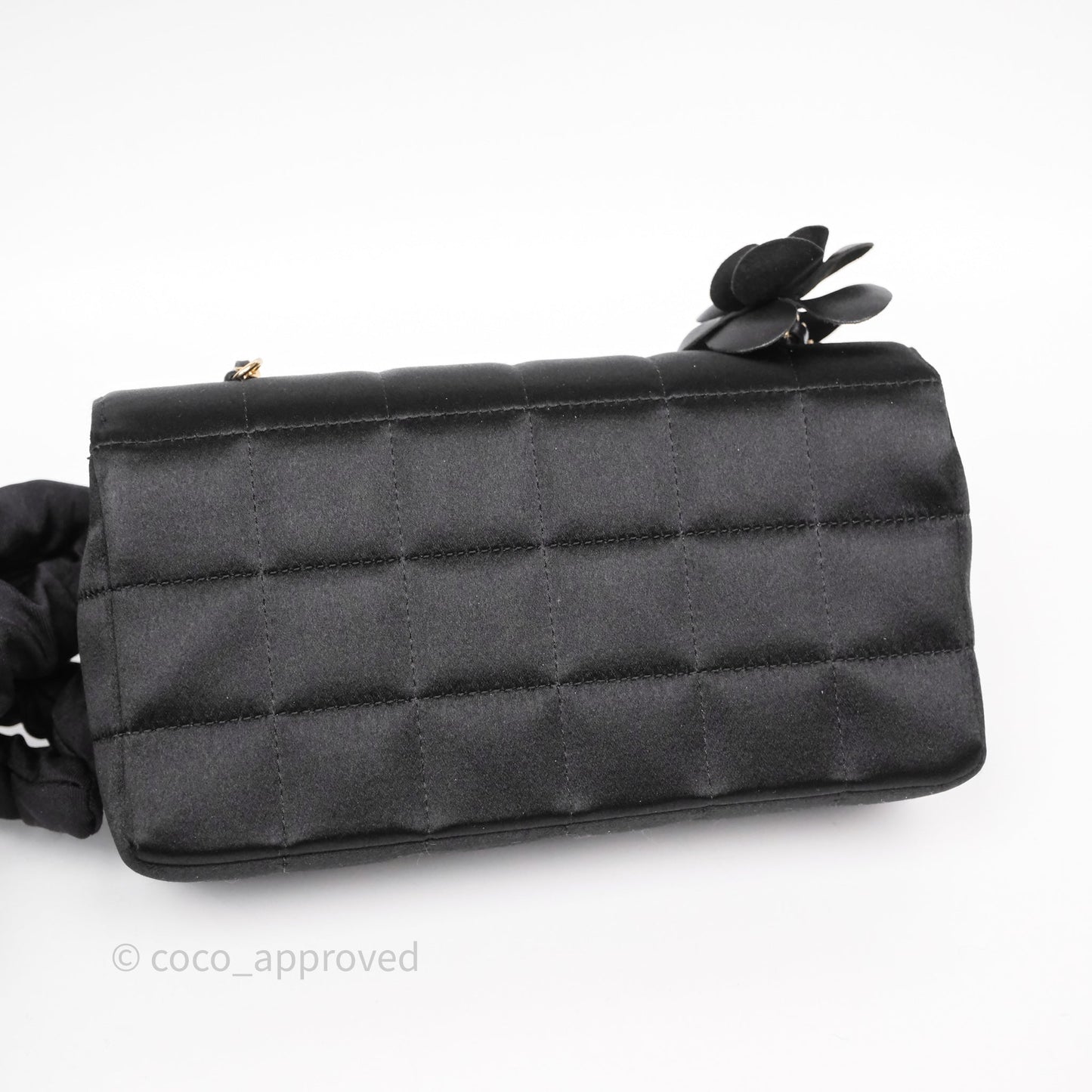Chanel Vintage Mini Chocolate Bar Camellia Flap Black Velvet Gold Hardware