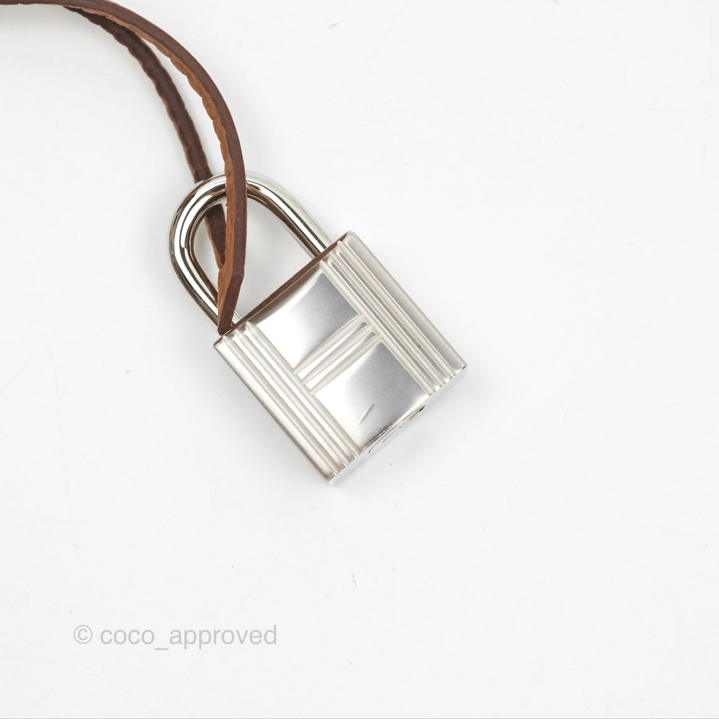 Hermès Retourne Kelly 25 Gold Togo Palladium Hardware