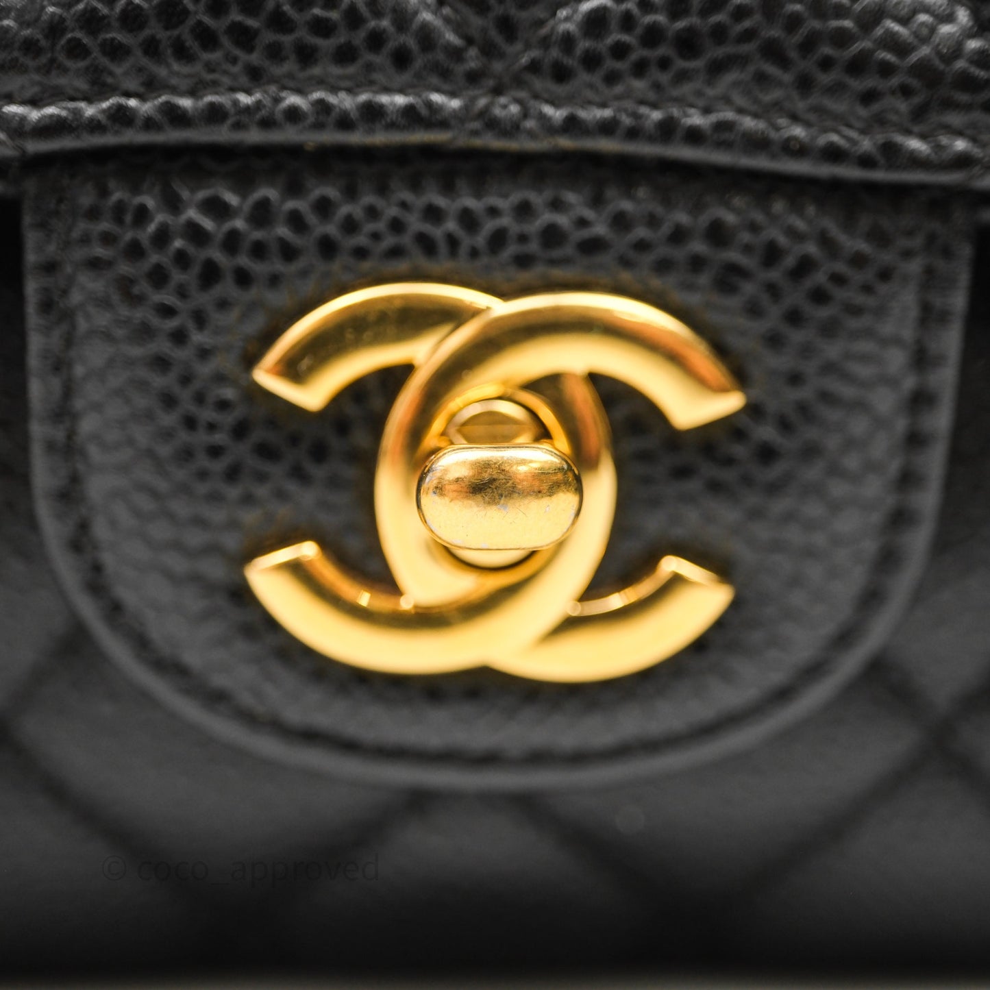 Chanel Classic M/L Medium Flap Quilted Black Caviar Gold Hardware