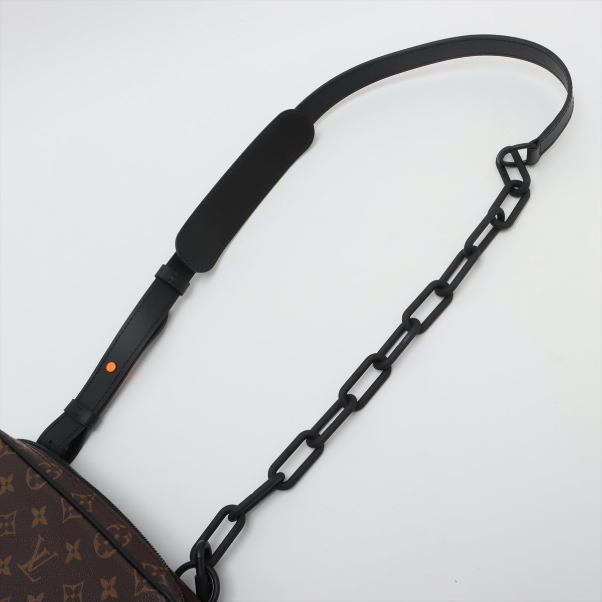 Louis Vuitton Monogram Utility  Bag M44468