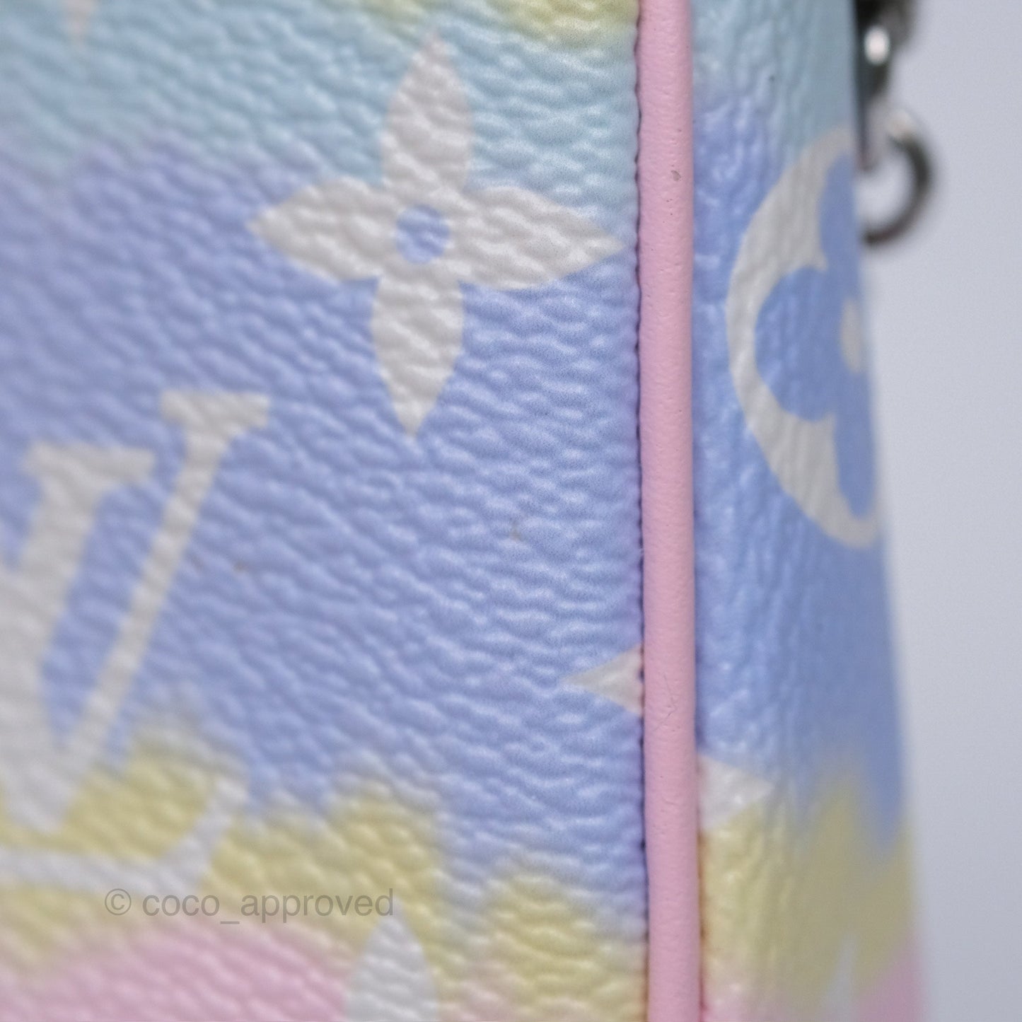 Louis Vuitton Mini Pochette Accessories Escale Pastel Monogram