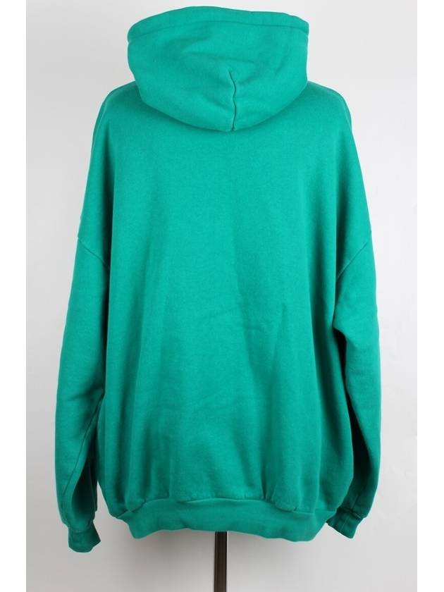 Luxury Balenciaga Laurel hood M