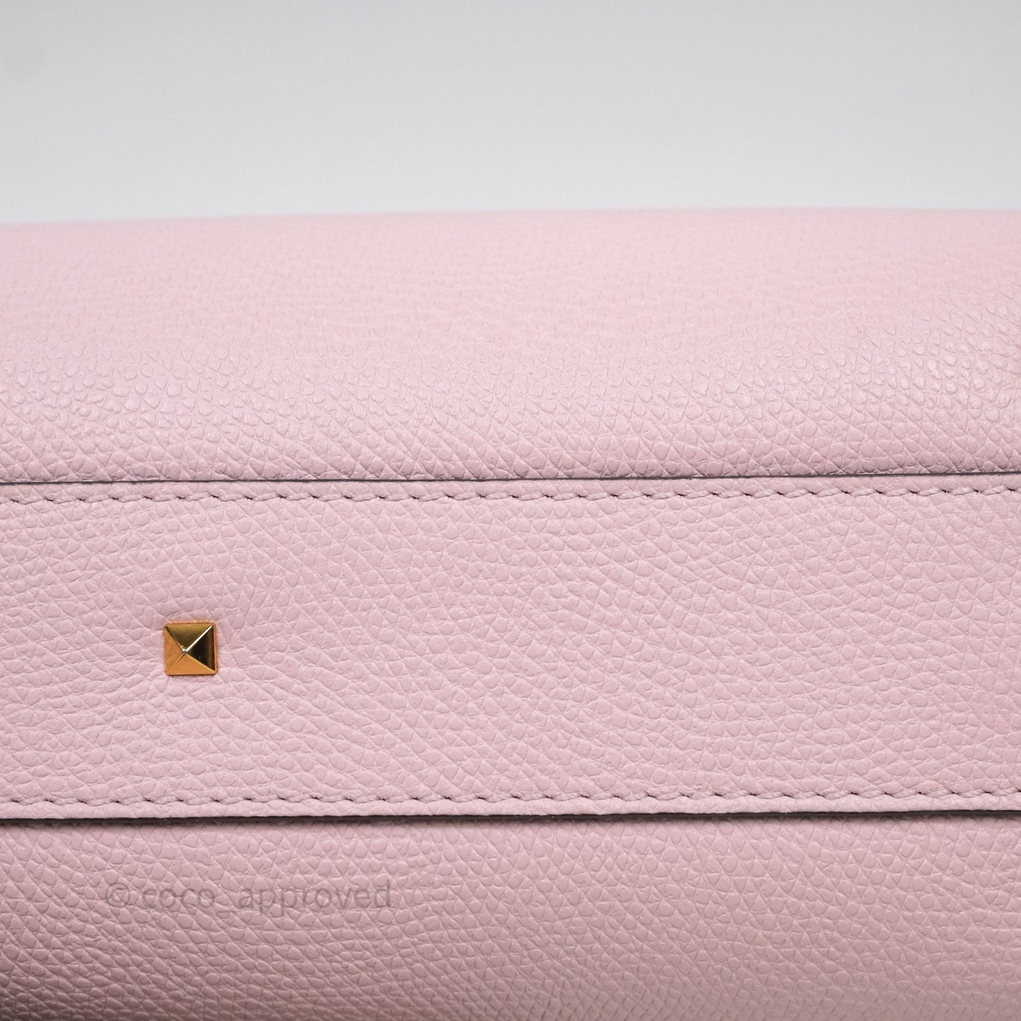 Valentino Garavani Small Vsling Grainy Calfskin Bag Light Pink Aged Gold Hardware