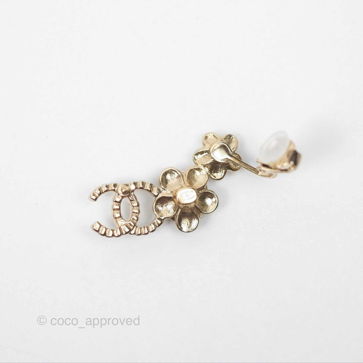 Chanel Crystal CC Black White Flower Earrings Ear Clip Gold Tone 21C