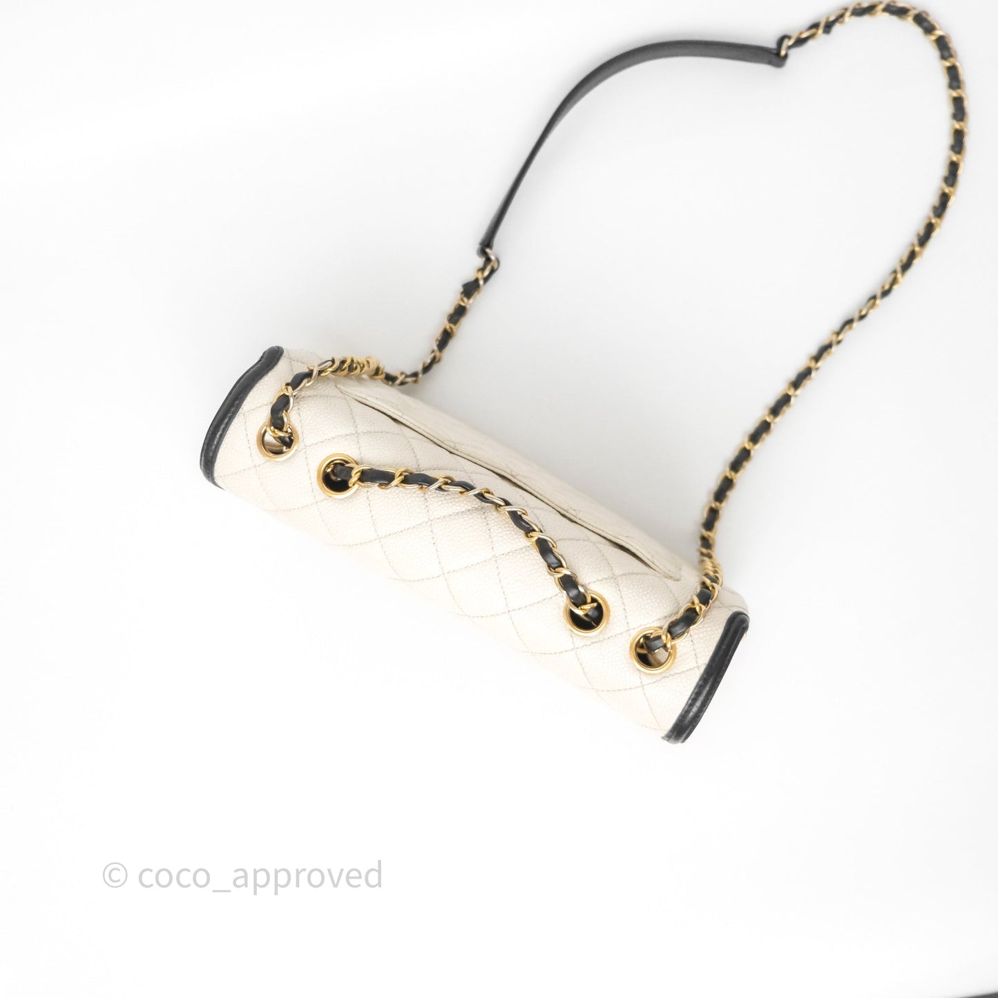 Chanel Quilted Medium CC Filigree Flap White/ Black Caviar