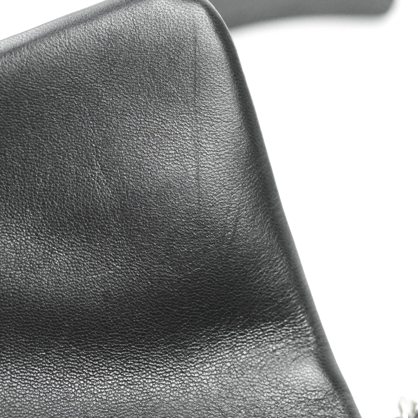 Chanel 19 Medium Black Mixed Hardware