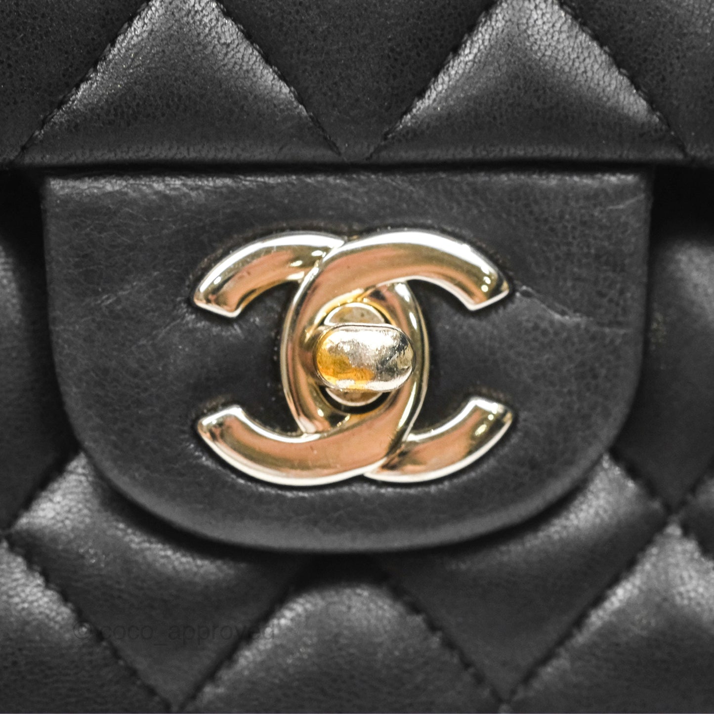 Chanel Classic M/L Medium Flap Quilted Black Lambskin Silver Hardware