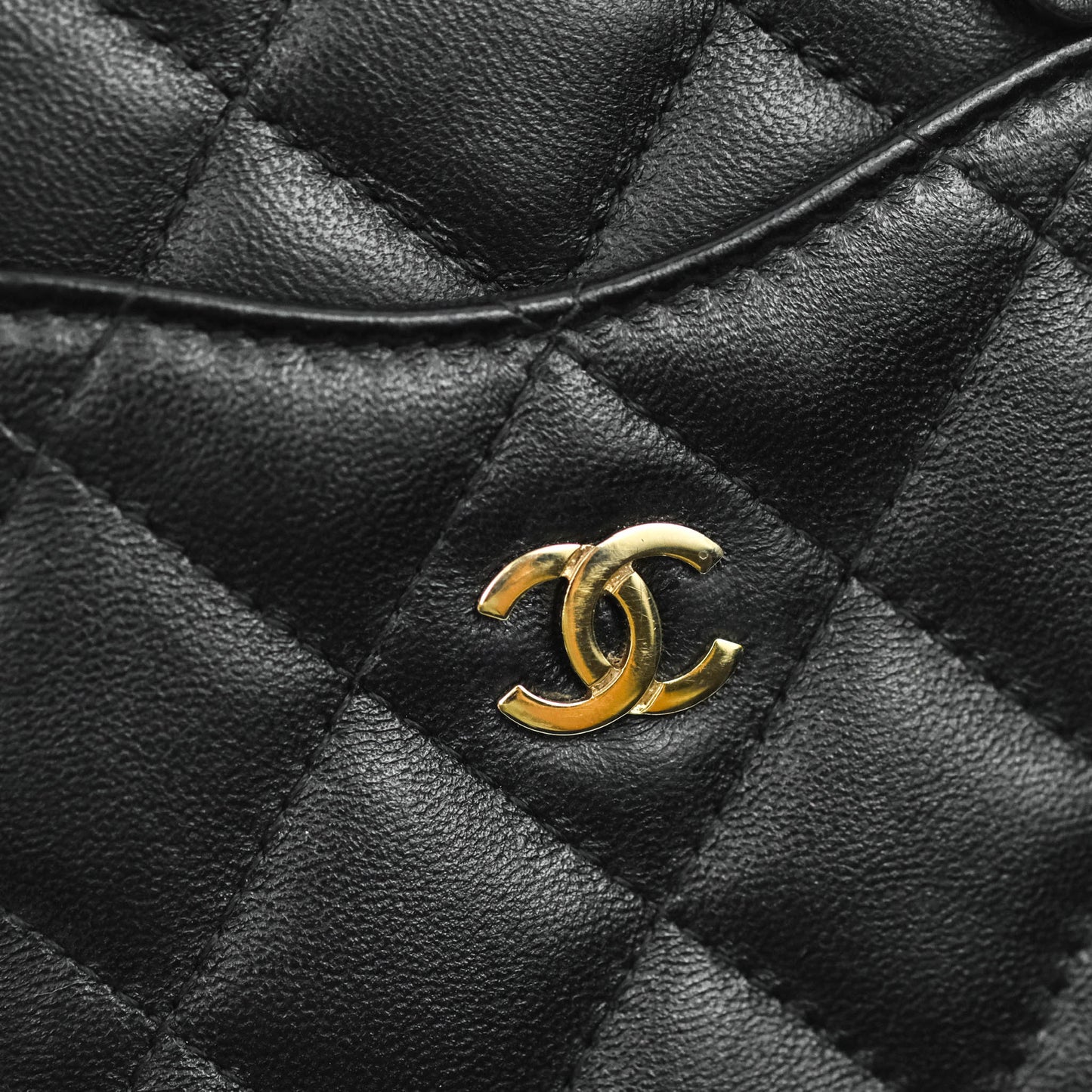 Chanel Classic Flat Black Lambskin Wallet Pouch Gold Hardware