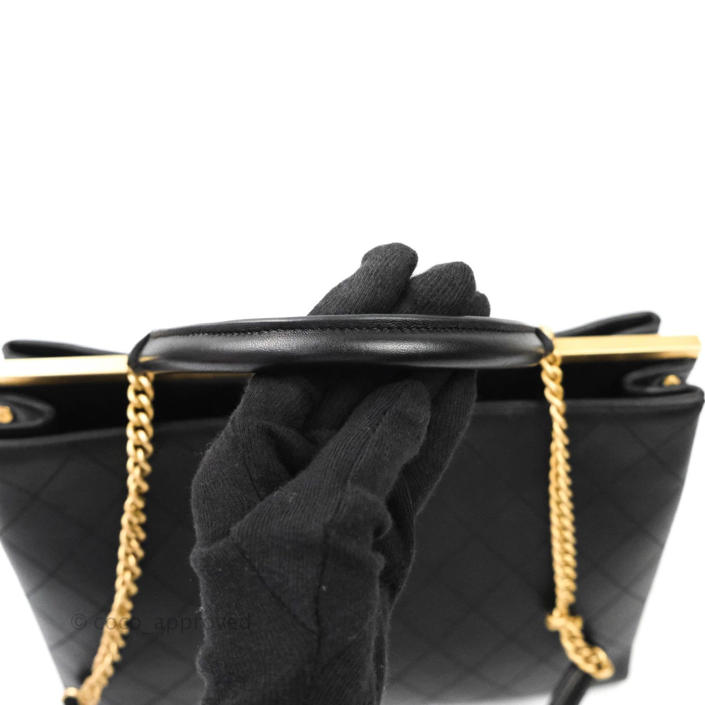 Chanel Flat Quilted Coco Luxe Large Shopping Bag Black Aged Gold Hardware 18P