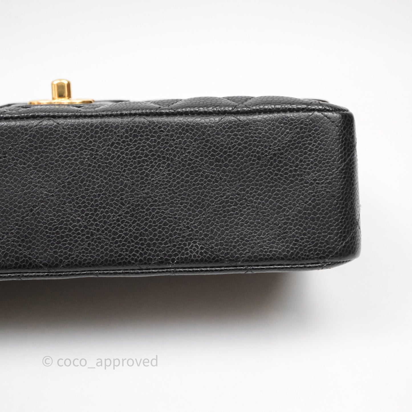 Chanel Classic M/L Medium Flap Quilted Black Caviar Gold Hardware