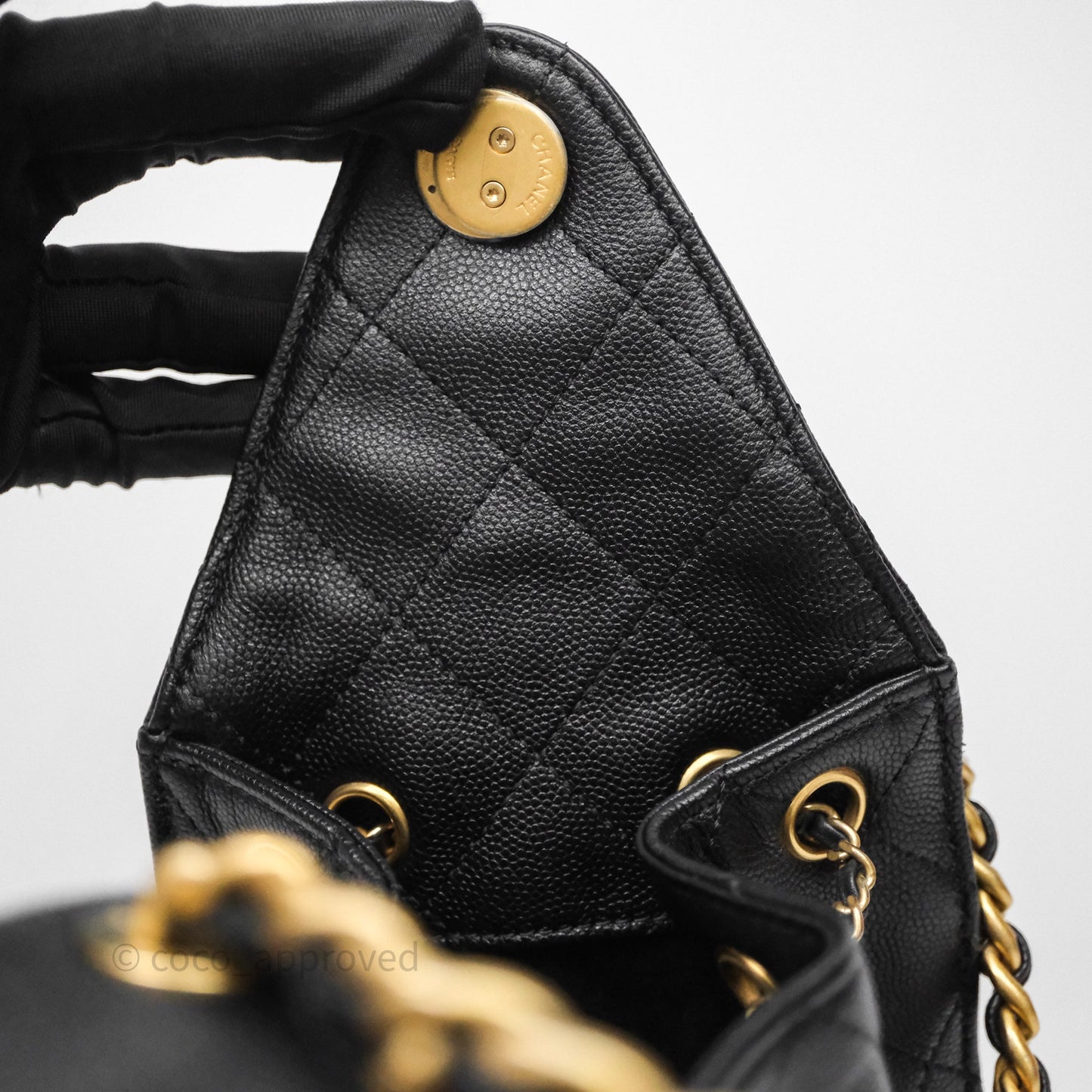 Chanel 25 Small Bag Black Caviar Aged Gold Hardware