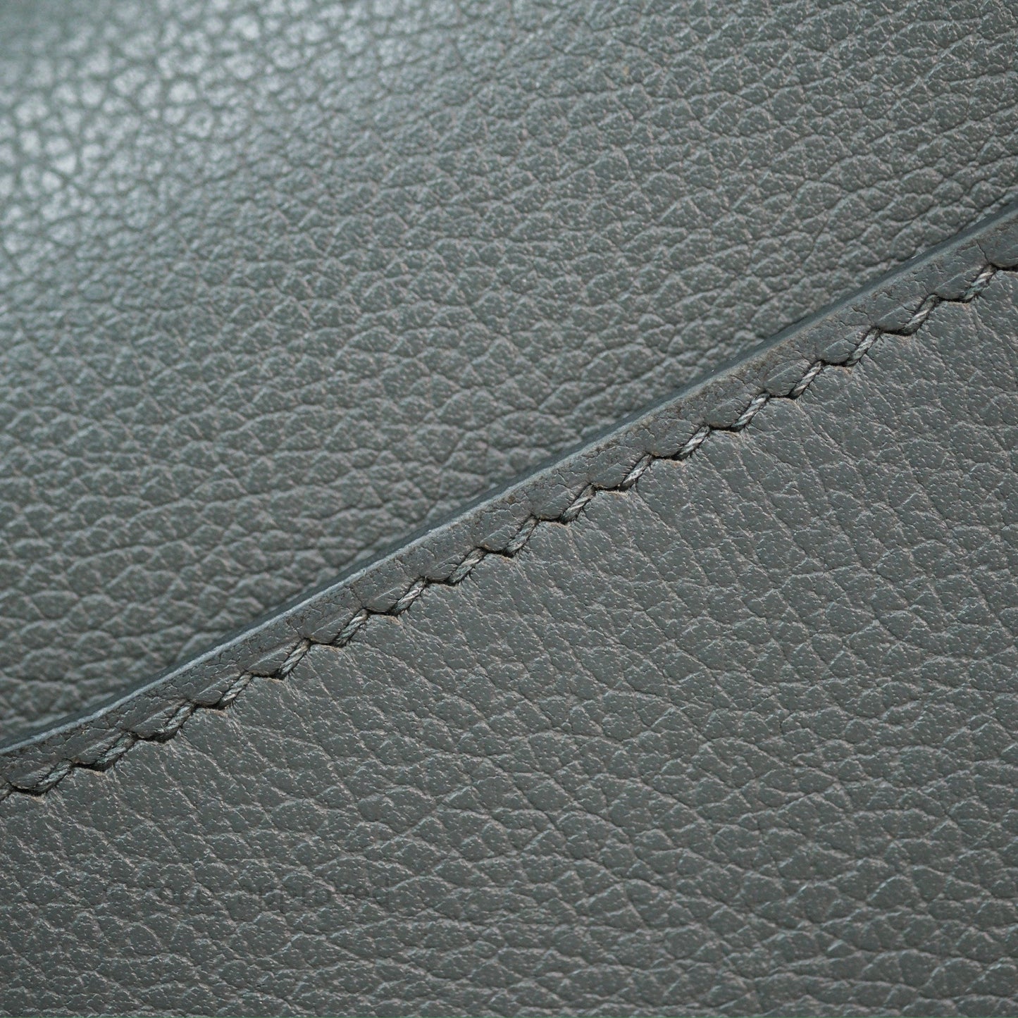 Hermès Roulis Mini 18 Vert Amancde 63 Evercolor Gold Hardware