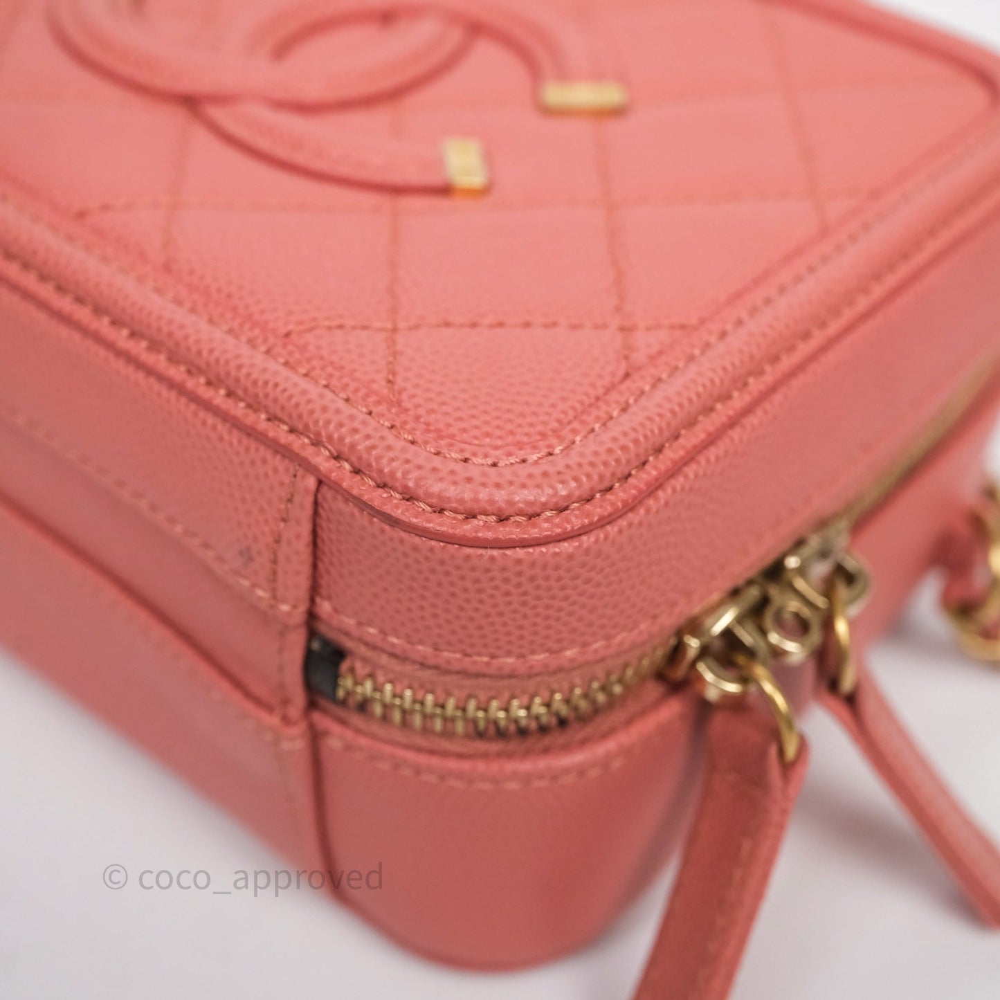 Chanel Quilted Small CC Filigree Vanity Case Pink Caviar Aged Gold Hardware