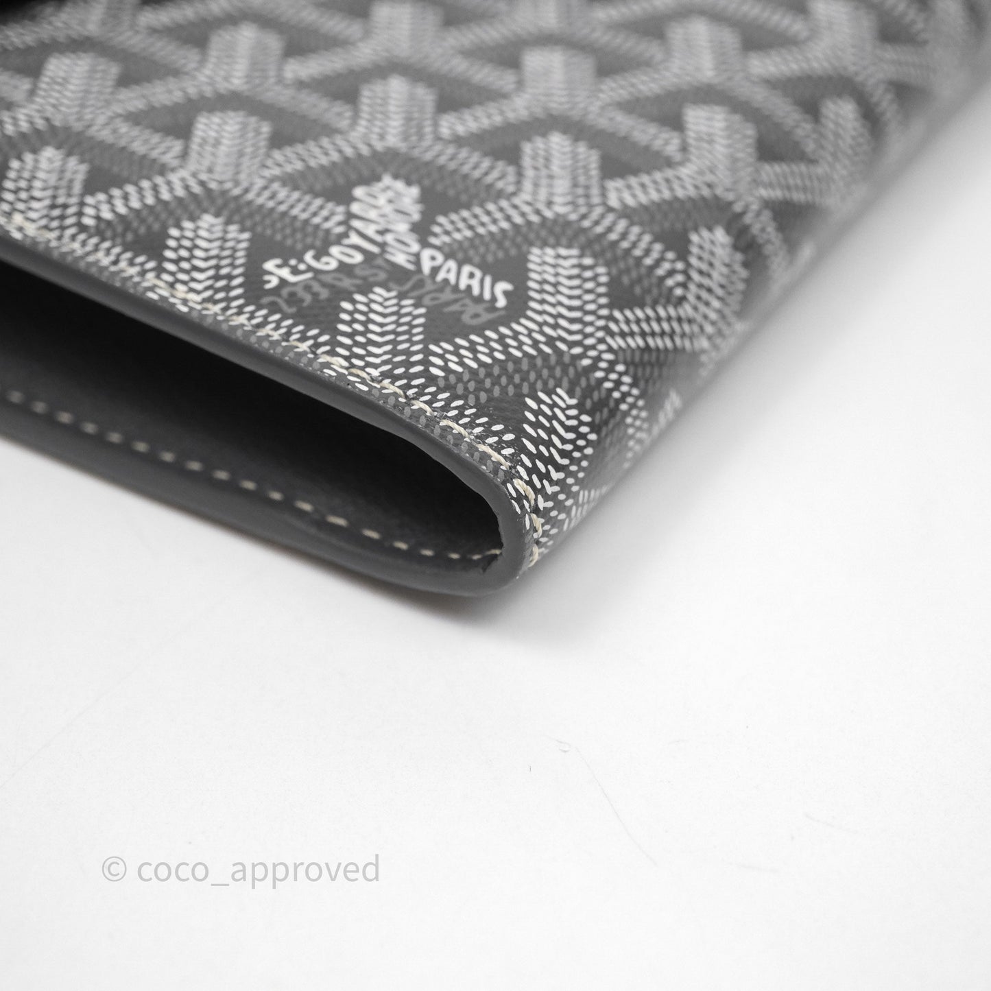 Goyard Chypre Wallet Pouch Chevroches Calfskin Grey