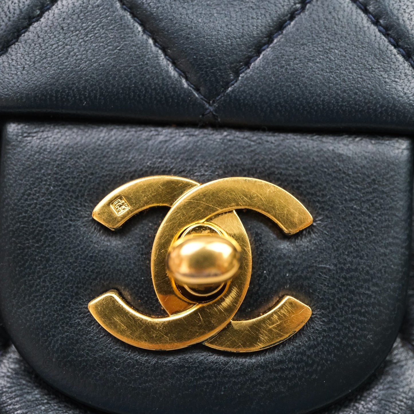 Chanel Vintage M/L Lambskin Medium Double Flap Bag Navy 24K Gold Hardware