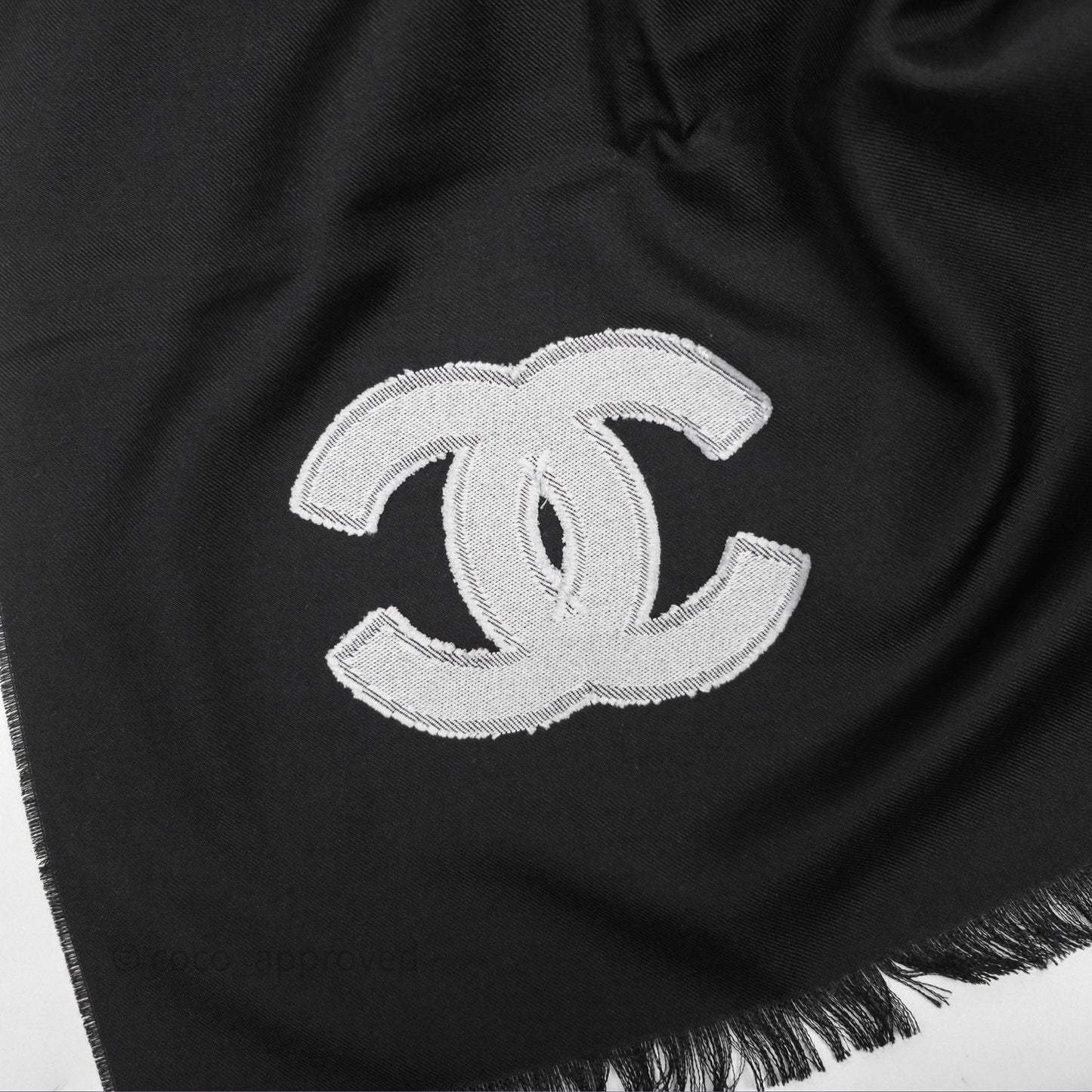 Chanel CC Logo Scarf Stole Black/ White Cashmere Silk