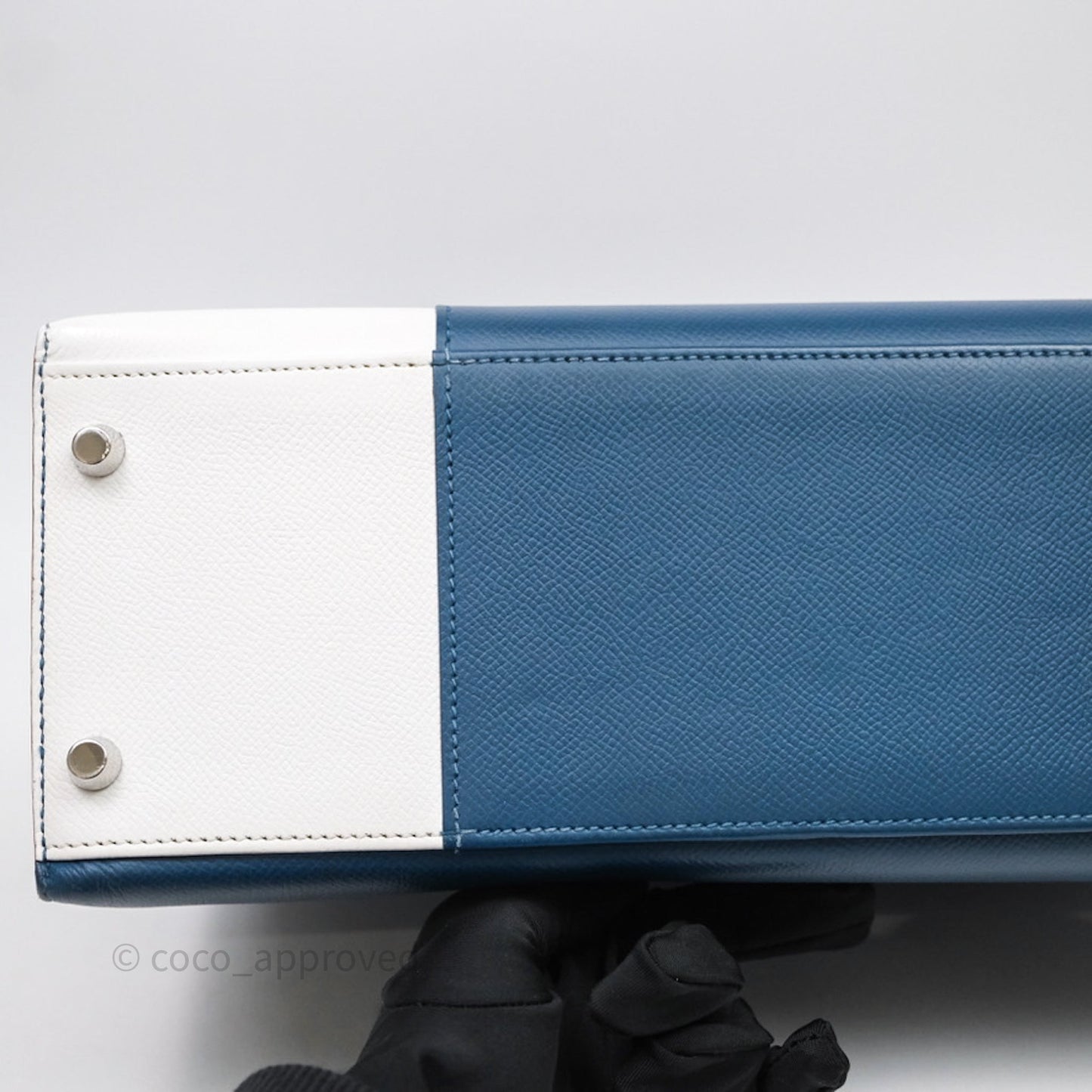 Hermès Kelly 32 Sellier Bleu Thalassa 7A/ White Epsom Palladium Hardware