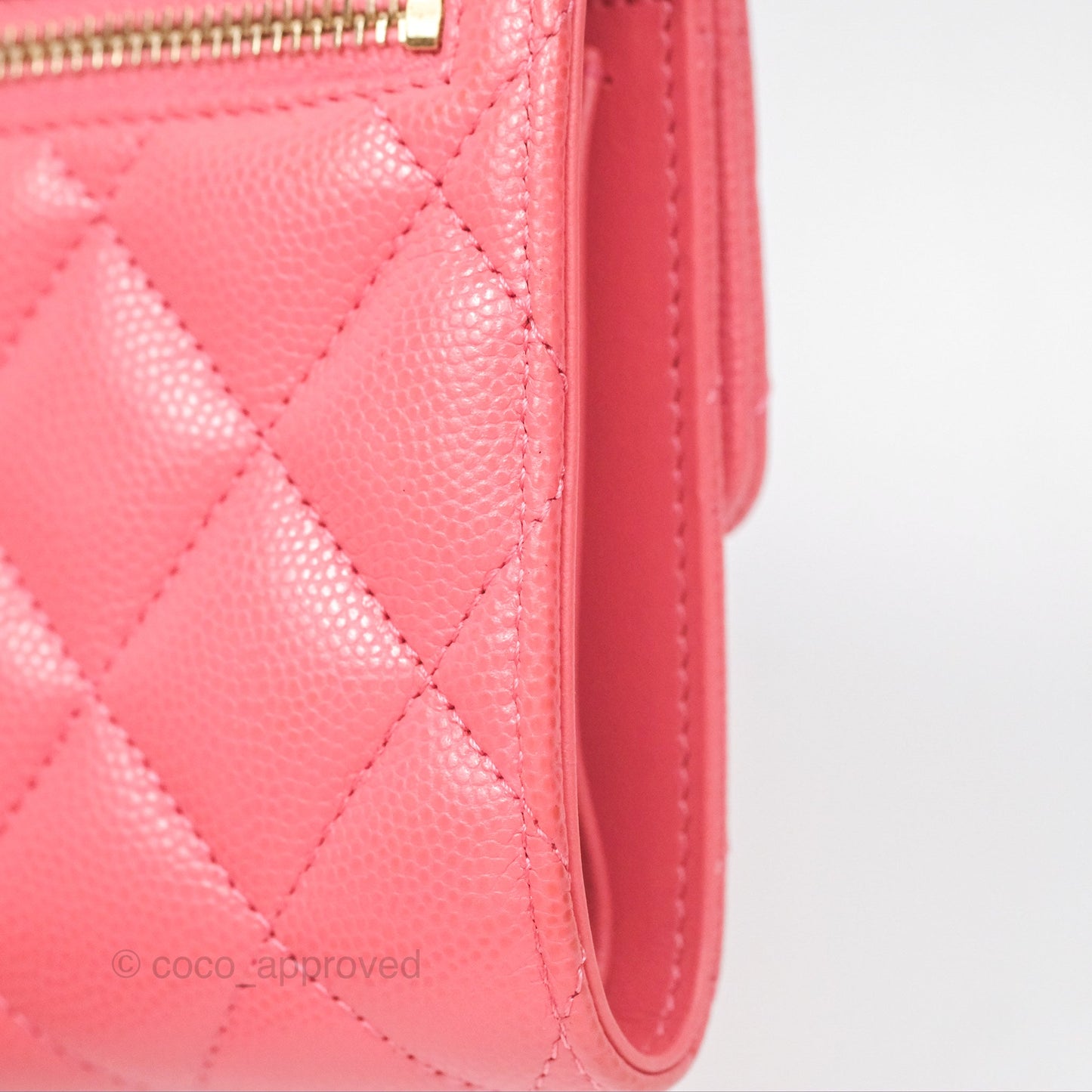 Chanel Classic Short Flap Wallet Pink Caviar Gold Hardware⁣