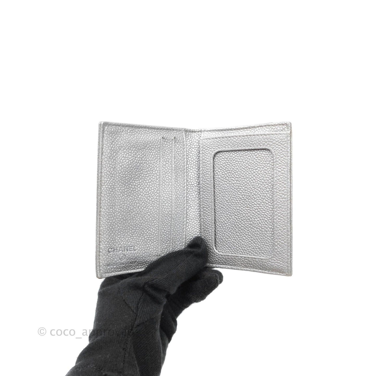 Chanel Classic Quilted Card Holder Metallic Silver Caviar Ruthenium Hardware