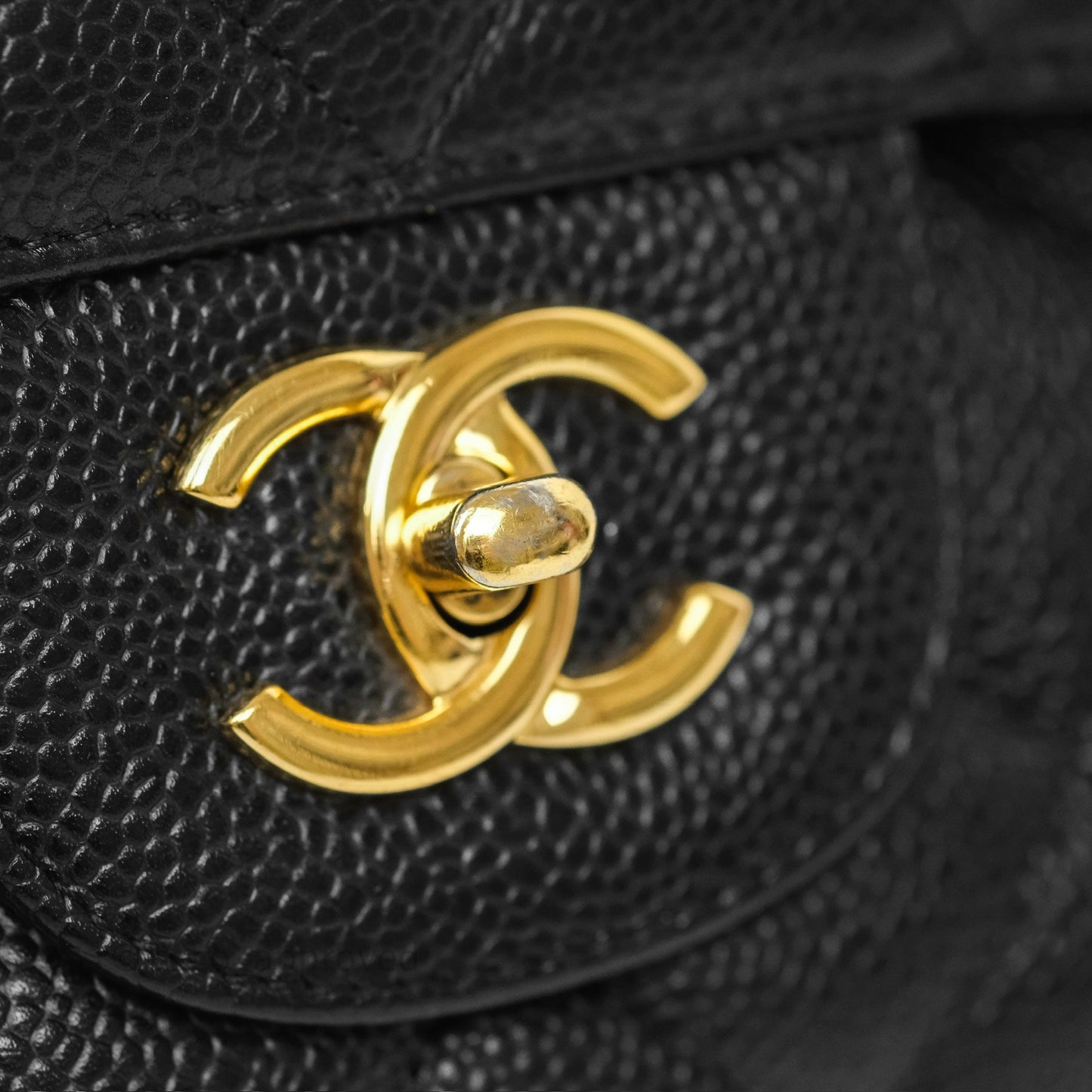 Chanel Jumbo Double Flap Quilted Black Caviar Gold Hardware⁣⁣